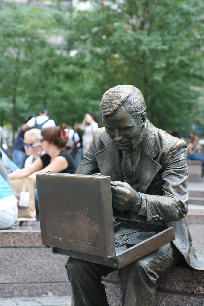 Zuccotti Park Statue2