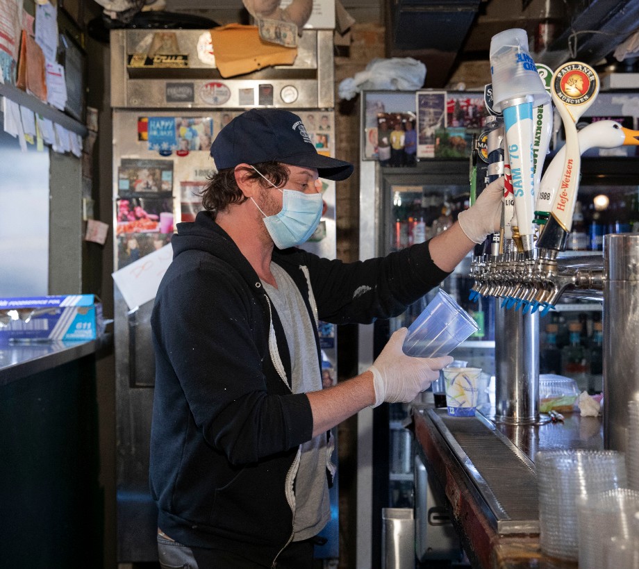 To-Go Drinks Are Not Banned. They Just Need To Be Ordered With Food.