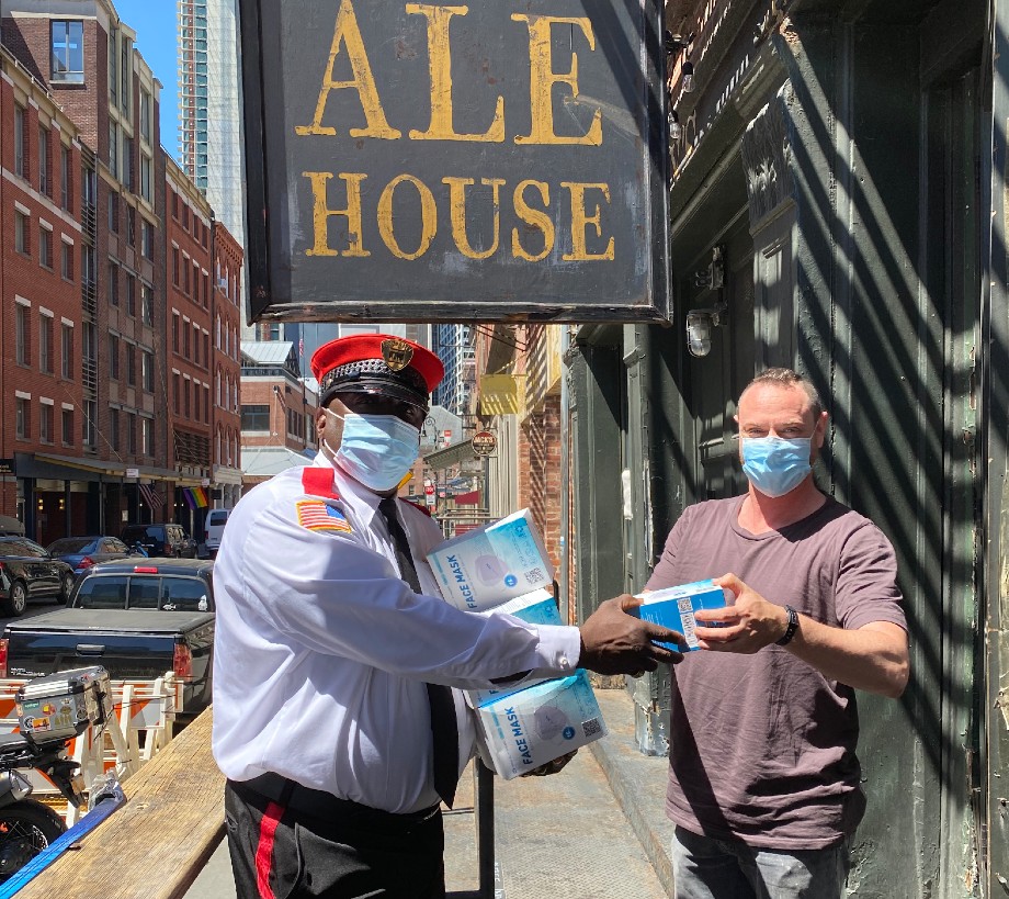 Free Masks Available For Lower Manhattan Businesses