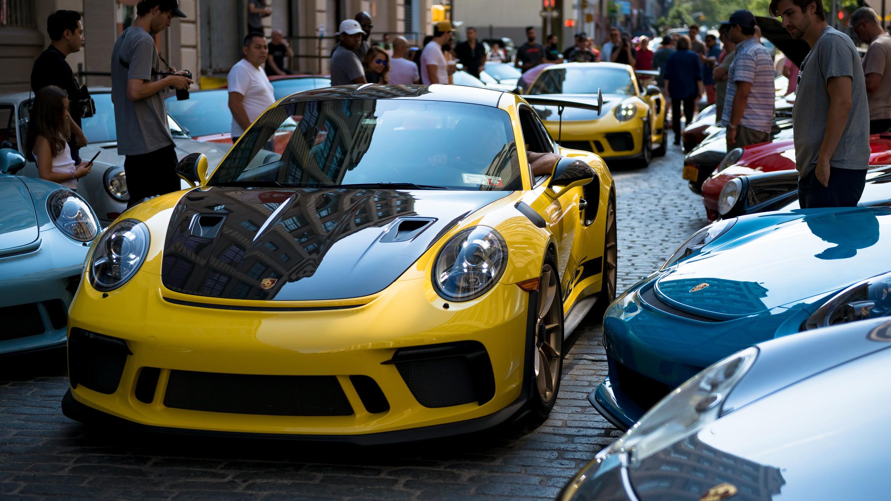 Car Alarm: See Vintage, Rare And Collector Vehicles At Fosun Plaza