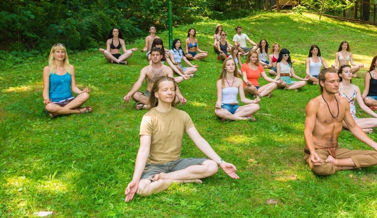 Stretch Your Body and Mind With BeU Yoga at Battery Park City’s Lawns (Now Open!)