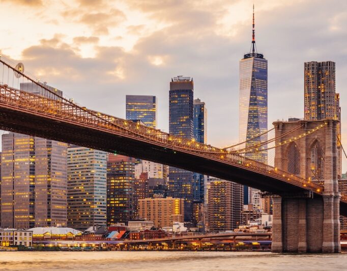 A Mini History Lesson on the Brooklyn Bridge, Downtown’s Stunning Suspension