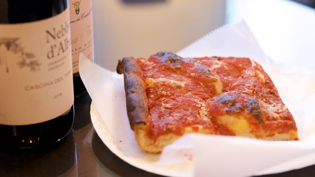 Video: The Best Takeout in Lower Manhattan for a Romantic Night in 