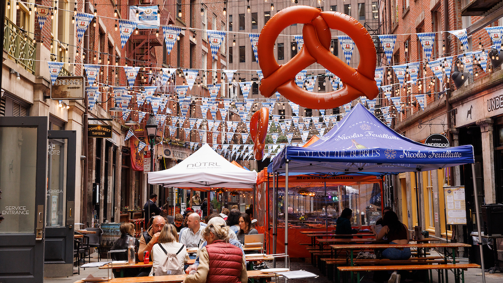 You’ll Find the Best Wursts and Beers at Stone Street Oktoberfest