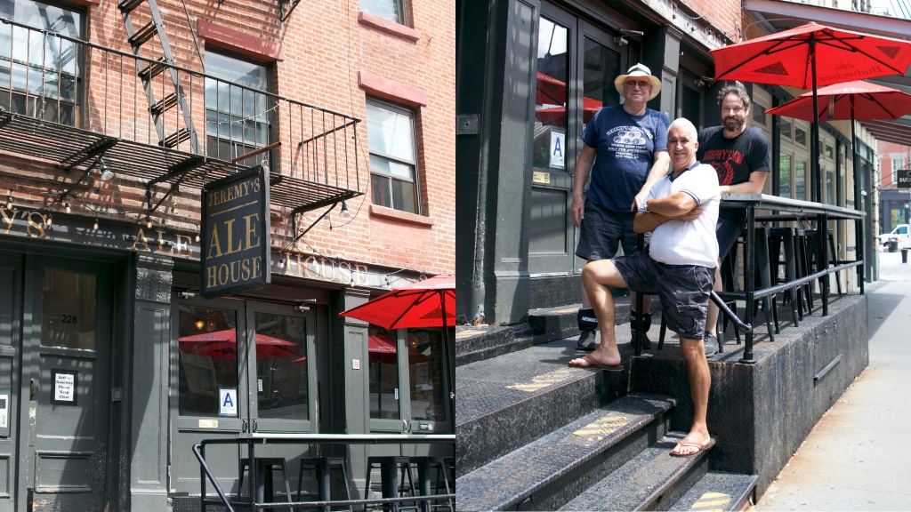 Jeremy’s Ale House Is the Old School Bar That Wants You to Be a Regular