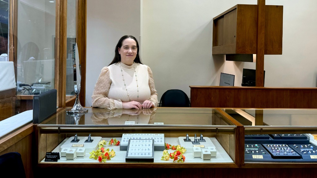 This Jewelry Shop Has Kept Lower Manhattan Sparkling For 70 Years