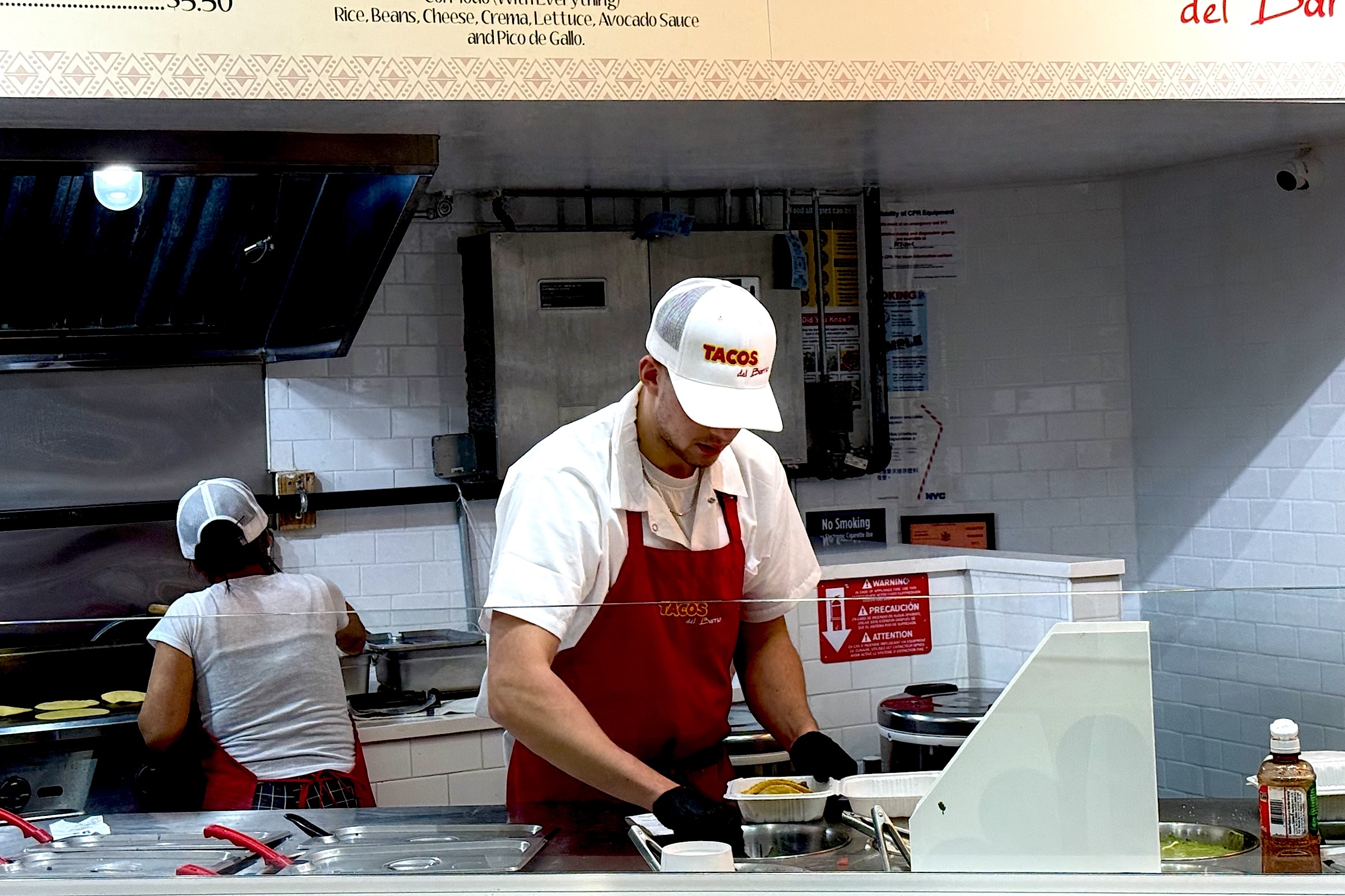 A Wunderkind Taco Teen Is Slinging Cheap Eats in the Nabe 