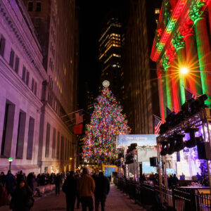 Photos: Lower Manhattan Gets Lit for the Holidays