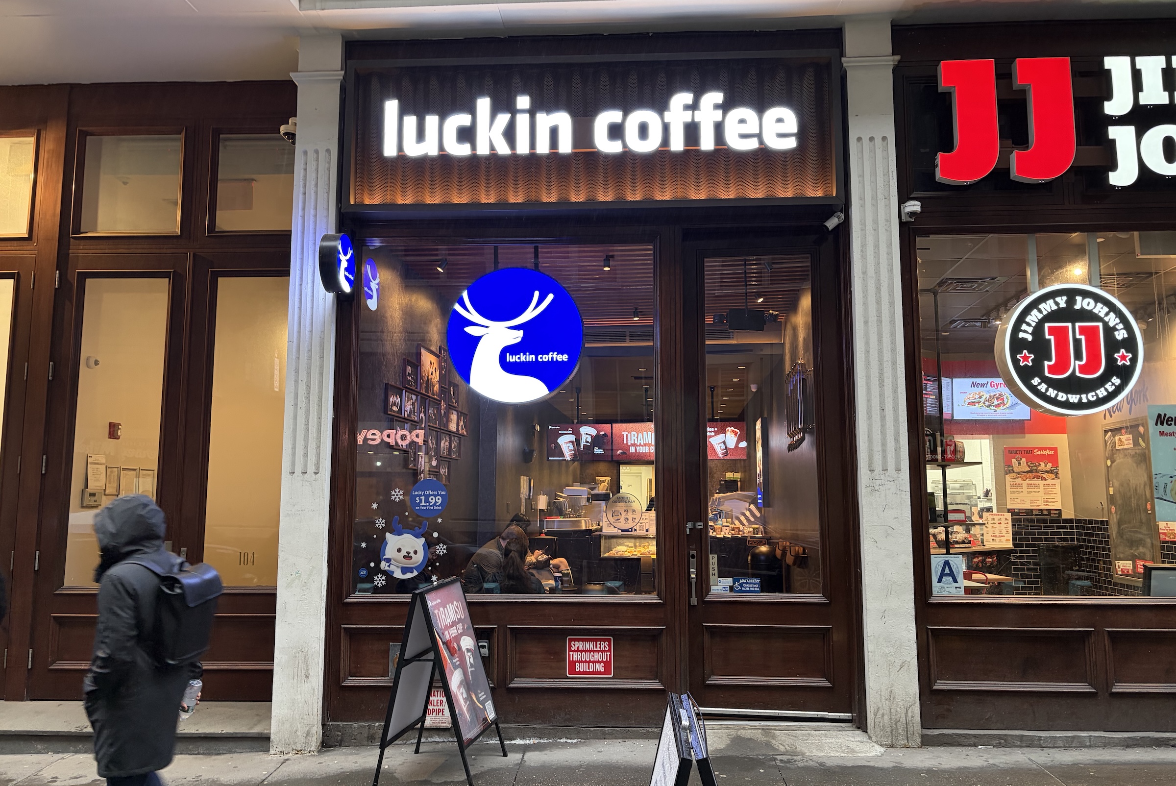 Luckin Coffee Makes Its Downtown Debut – Twice! 