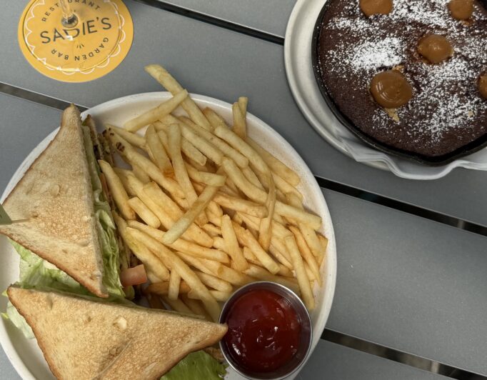 Sadie’s in the Seaport Is the Perfect Summer Spot