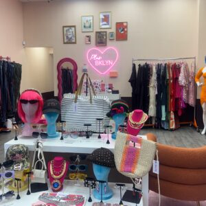 Plus BKLYN’s Pop-Up Brings Plus-Size Vintage Fashion to Broadway