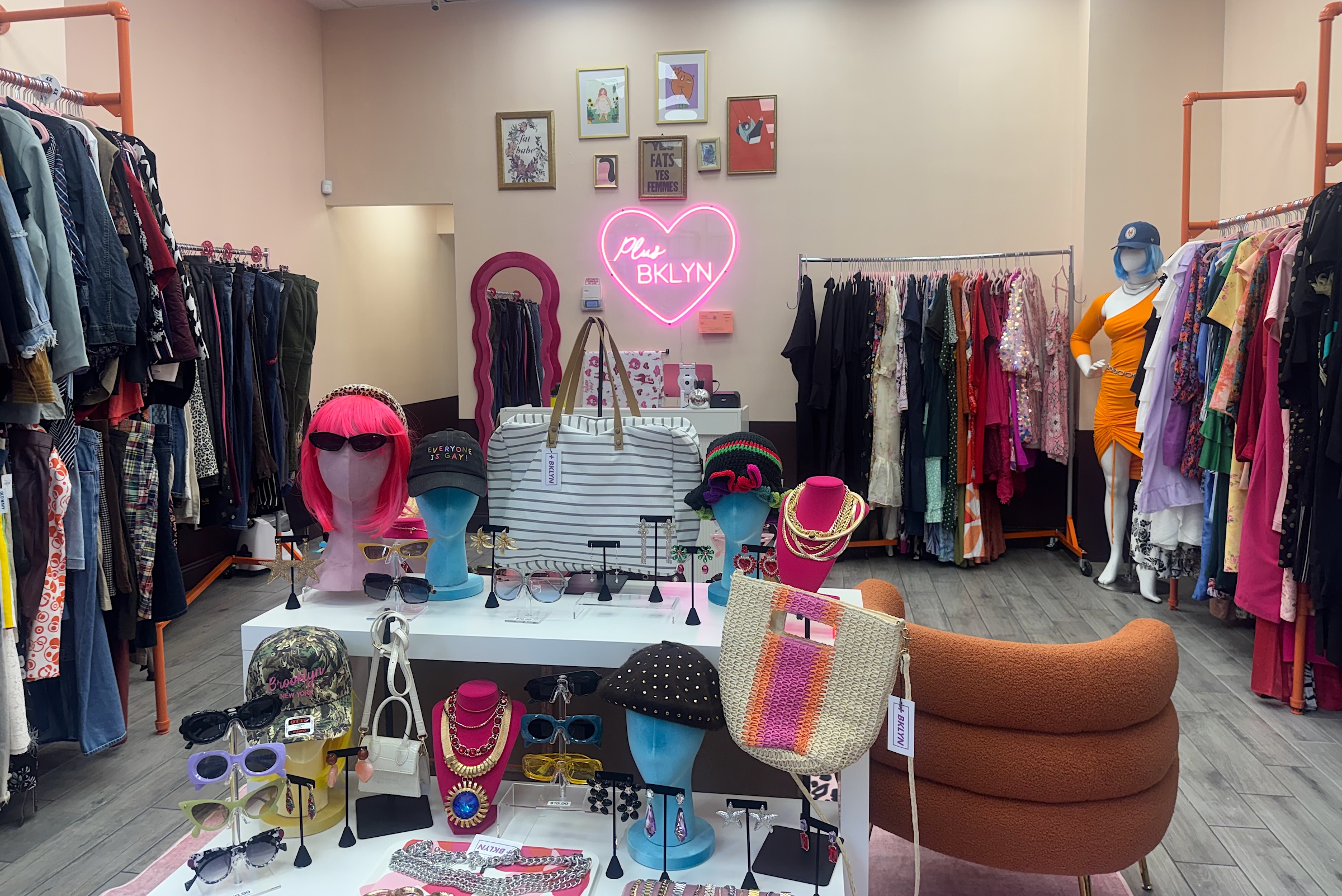 Plus BKLYN’s Pop-Up Brings Plus-Size Vintage Fashion to Broadway