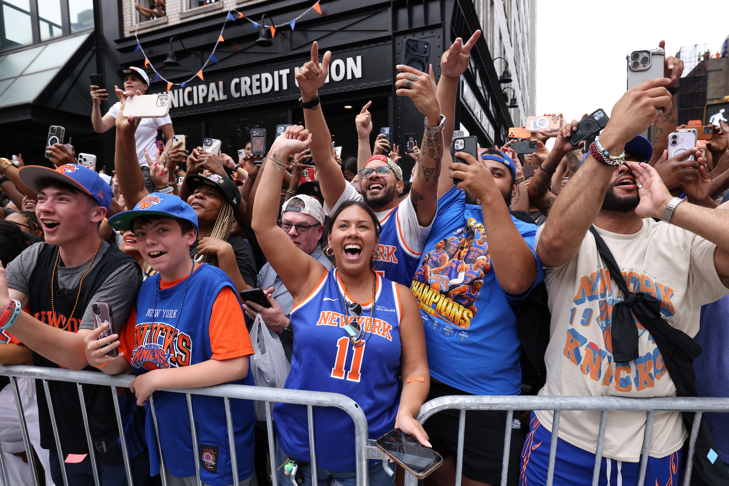 Photos: The Knicks Take Lower Manhattan